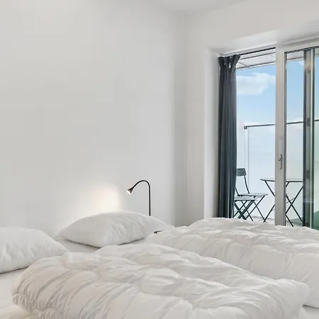 2 Bedroom Lovely In C Орхус